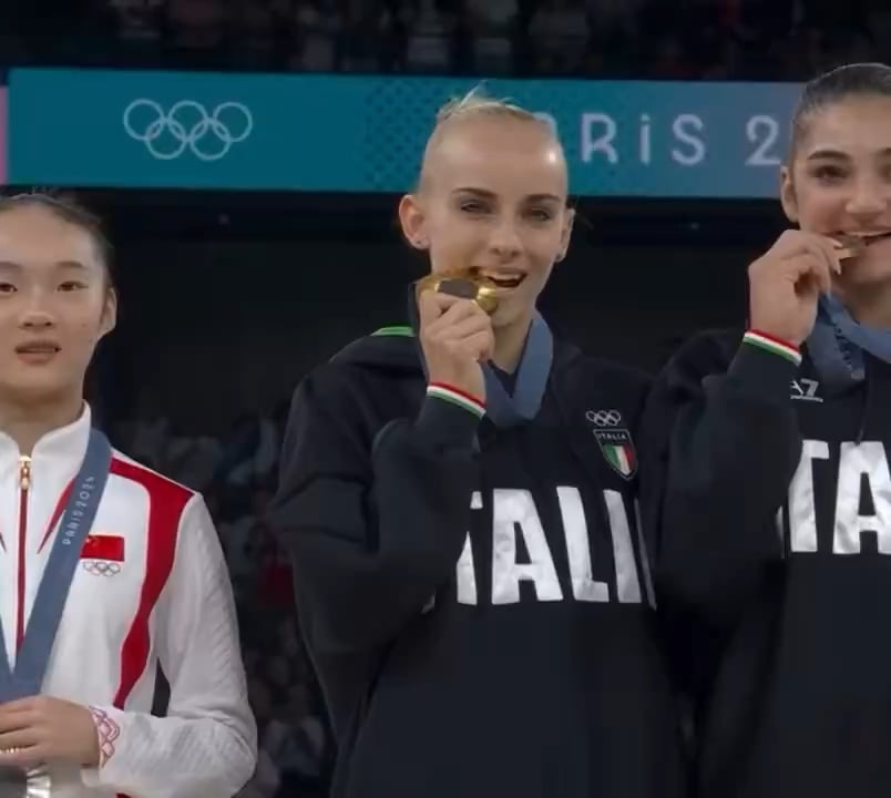 Zhou Yaqin reaction on the podium was priceless