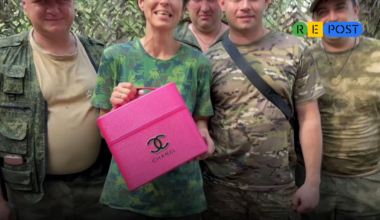 Russian soldiers gifted z-singer Yulia Chicherina a stolen Chanel bag