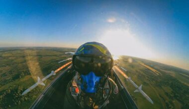 Su-27 from the 831st Tactical Aviation Brigade launching a pair of AGM-88 HARM (High-speed Anti-Radiation Missile) against Russian target. Published on August 21, 2024