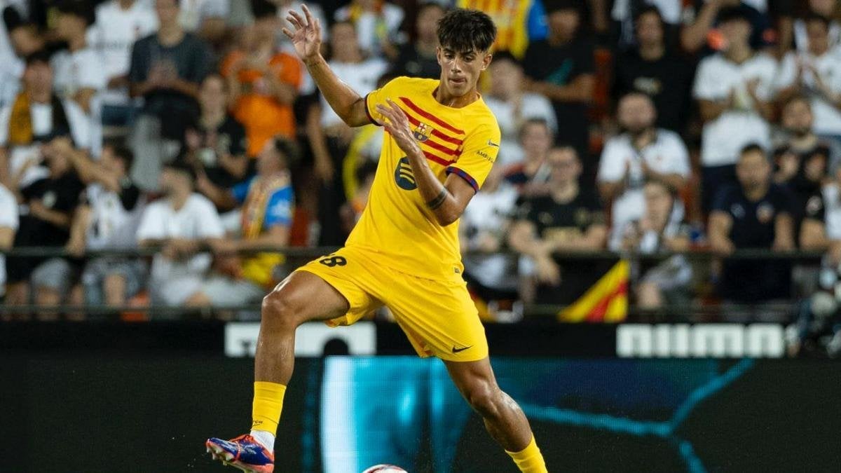 [Toni Juanmarti] Barça want to extend Marc Bernal's contract till 2029 in the coming weeks, despite him recently renewing until 2026. The club wants to convey their support and confidence to the youngster.