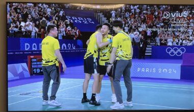 Taiwan defeats China in badminton doubles after an EXTREMELY close match