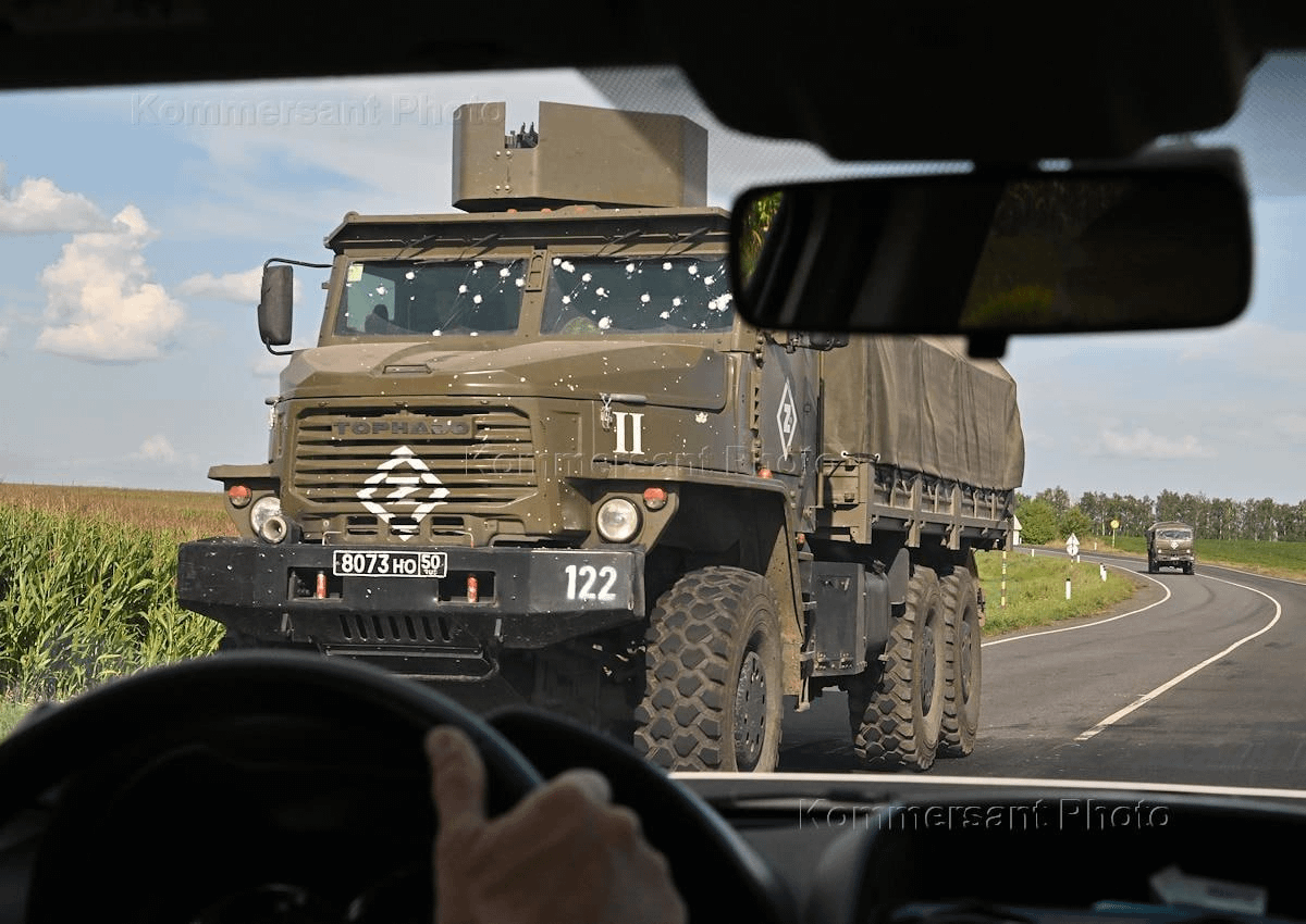 Vehicle heading for Kursk