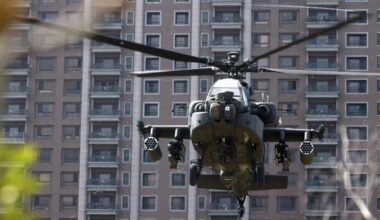 Poland signs $10 billion deal for US Apache attack helicopters