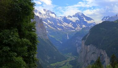 Lauterbrunnen valley, Switzerland [OC]