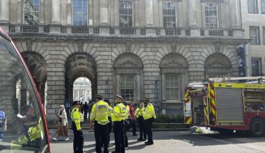 L'incendie à Somerset House de Londres est maîtrisé, les œuvres d'art sont en sécurité