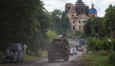 La Russie dit interrompre les pourparlers de paix avec l'Ukraine en raison de l'incursion à Koursk