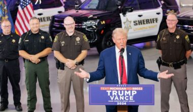 Michigan sheriff under investigation for hosting Trump campaign stop