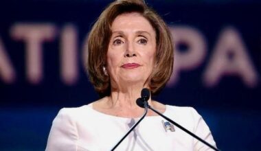 Nancy Pelosi: Some Republicans secretly want Dems to win to end Trump 'cult'