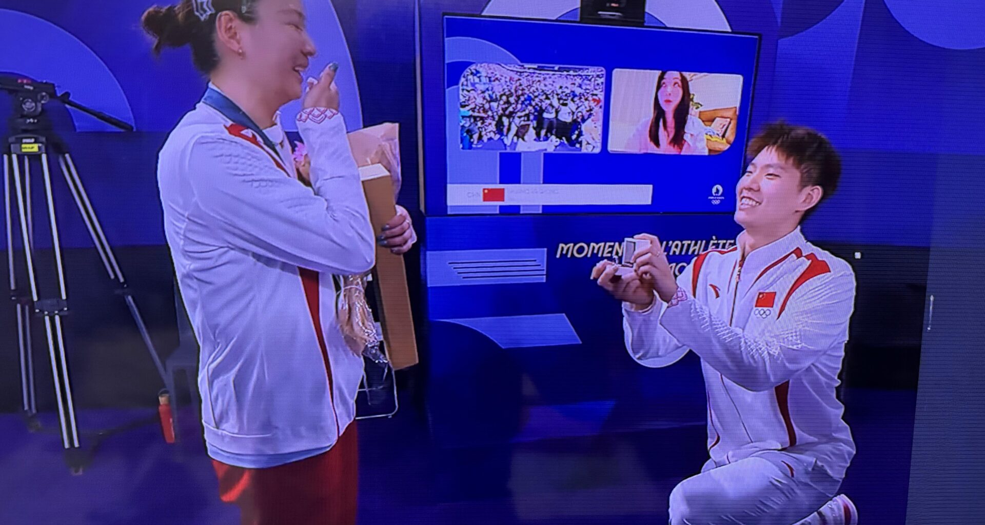 Liu Yuchen proposed Olympic gold medal winning girlfriend YQ Huang