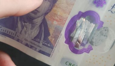 I GOT THE CUM69 £20 NOTE