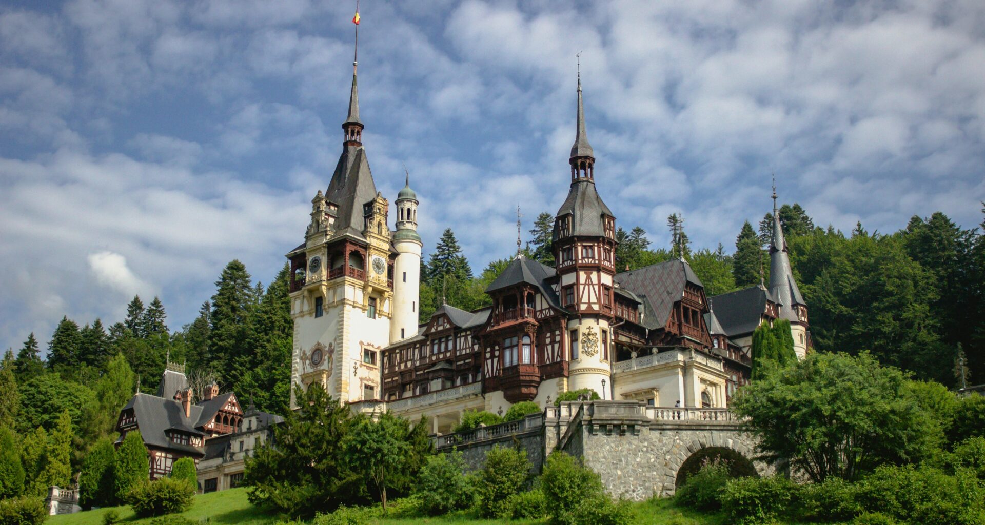 Peleș Castle, Aleea Peleșului, Sinaia, Romania