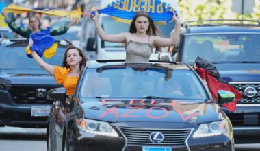 Pictured: Ukrainian supporters protest ahead of Democratic convention