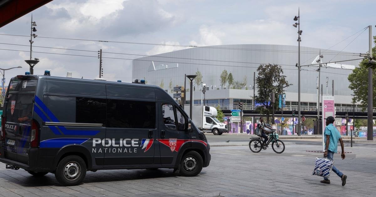 «Les toxicos et les migrants vont revenir» : à Paris, autour de la Porte de la Chapelle, la crainte d'un retour brutal à la réalité après les JO