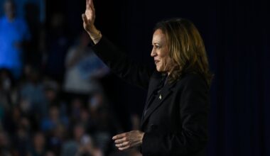 111 Former G.O.P. Officials Back Harris, Calling Trump ‘Unfit to Serve’