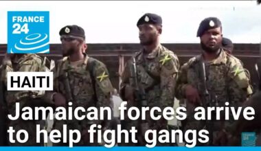 Jamaican soldiers and police arrive in Haiti to help fight gangs • FRANCE 24 English