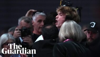 Rachel Reeves heckled by protester during Labour conference speech