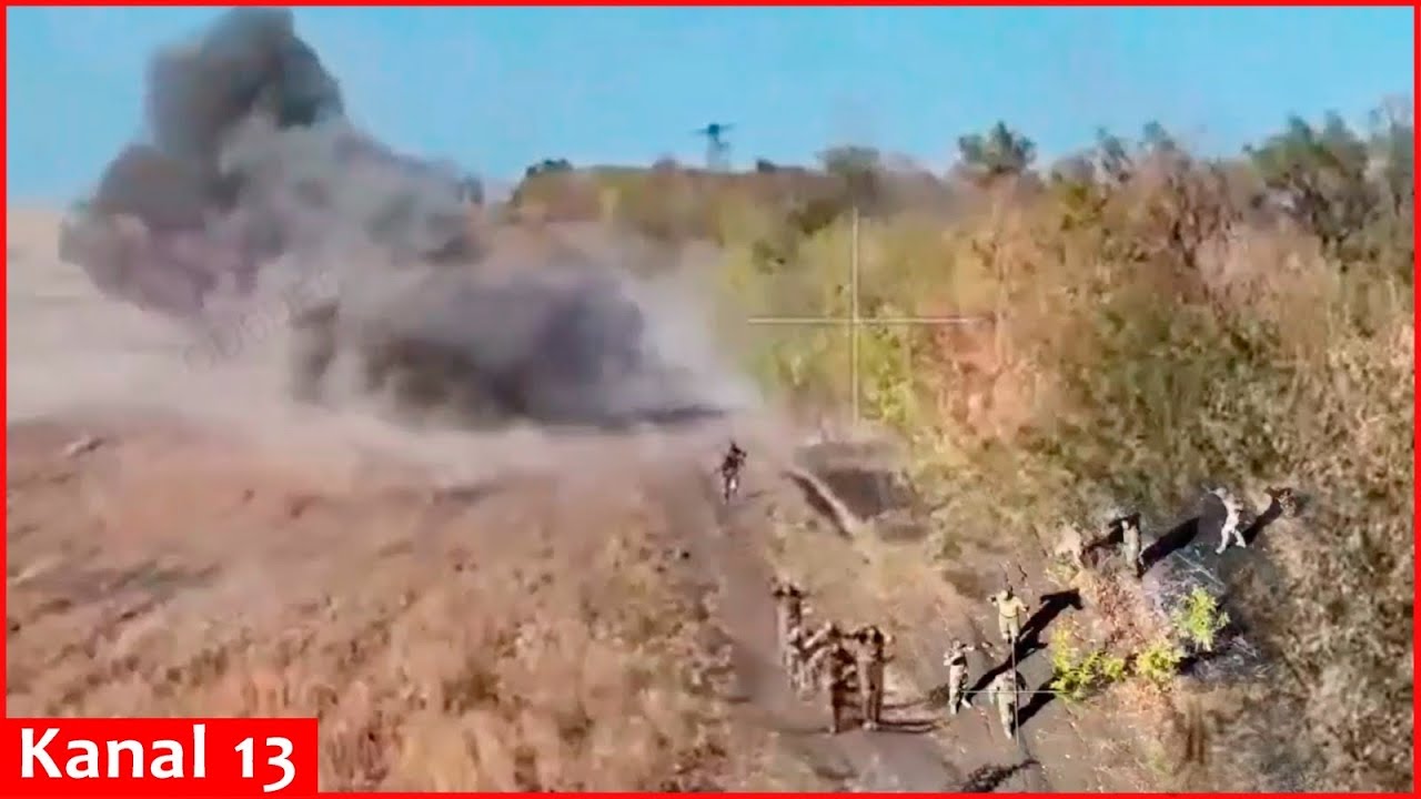 Russians open fire at own soldiers surrendering to Ukrainians