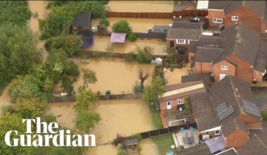 Heavy rainfall causes flooding in central and southern England