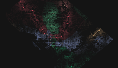 [OC] The roads of DC, colored by proximity to the nearest metro station