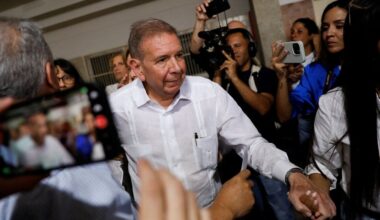 Edmundo González, likely winner of Venezuela election, flees to Spain