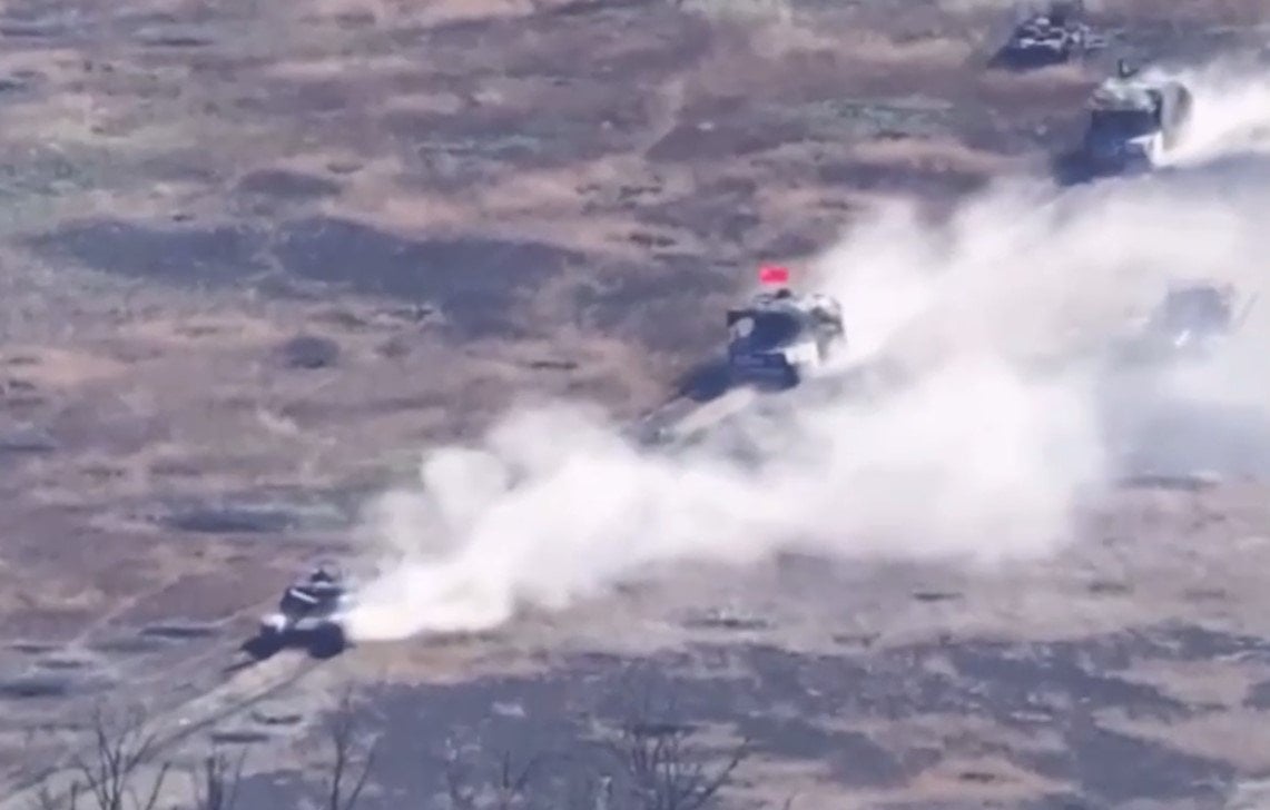 Ukrainian paratroopers stop major Russian mechanized assault in the Kurakhove sector