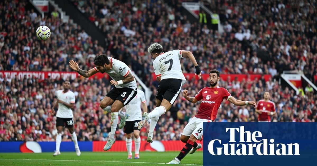 Luis Díaz strikes twice as dominant Liverpool win at Manchester United