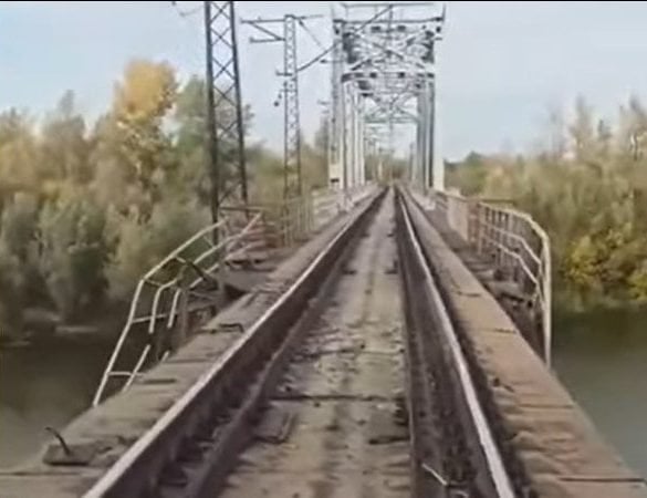 A railway bridge in the Samara region was blown up in Russia