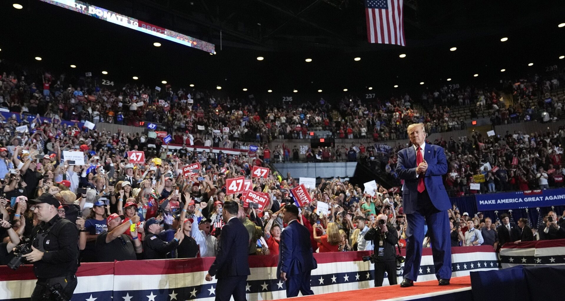 Videos appear to show empty seats at Donald Trump's Long Island rally