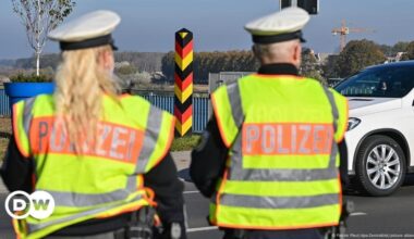 Germany announces widening of checks to all land borders