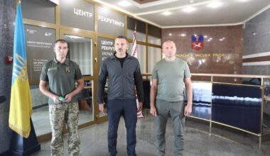 Each month, 6,500 volunteers join Ukraine’s Defence Forces through recruitment centres