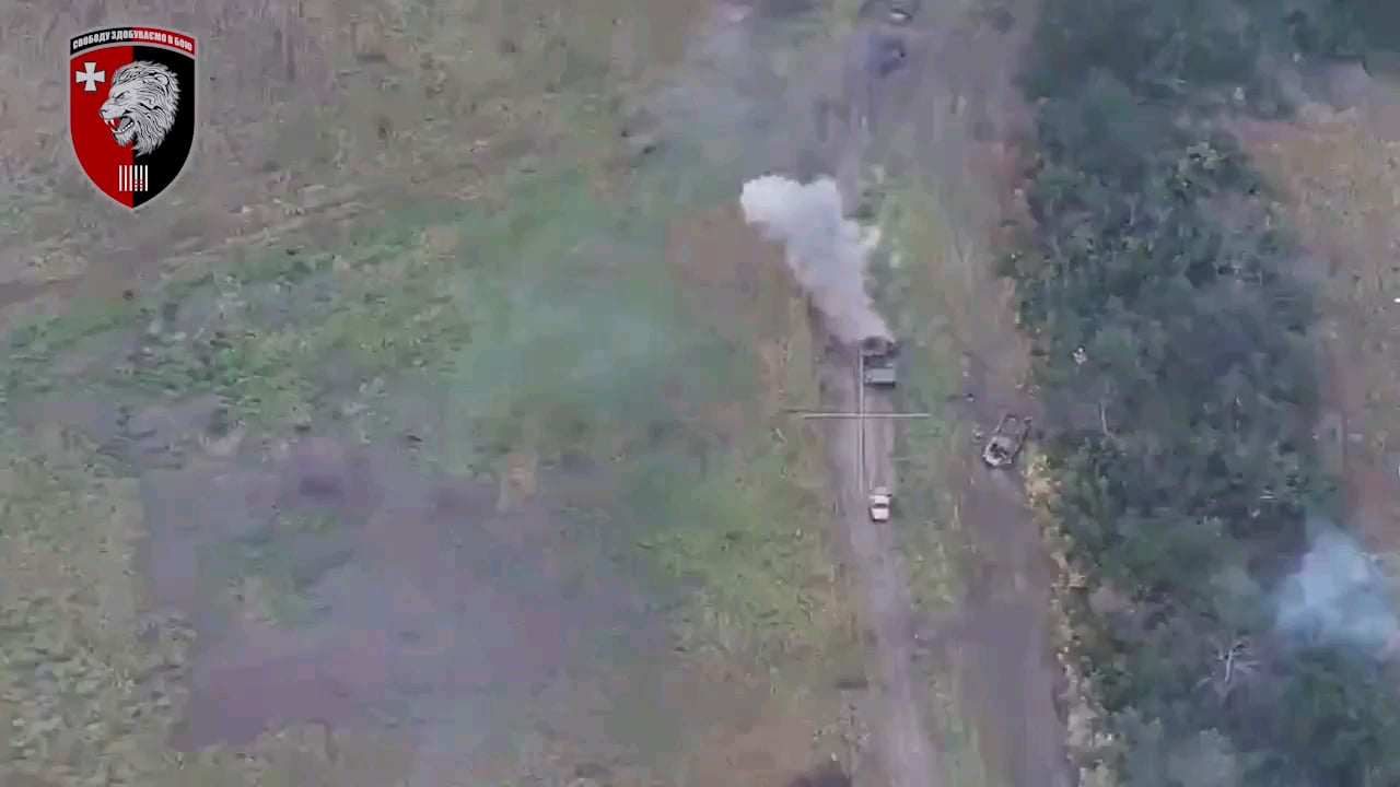 In the Kremmina area the 63rd Mechanized Brigade hit a Russian BMP with a FPV drone and took out the infantry with cluster ammunition.