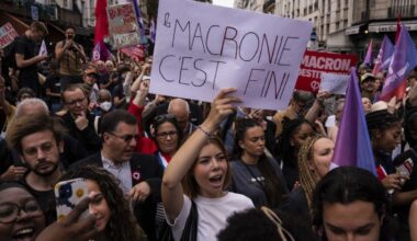 Nouveau gouvernement de Michel Barnier : à peine nommé et déjà en sursis