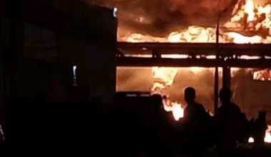 A factory in the Tula region is reportedly on fire. The factory was said to produce components for automobiles, machinery, personal protective equipment, and more.