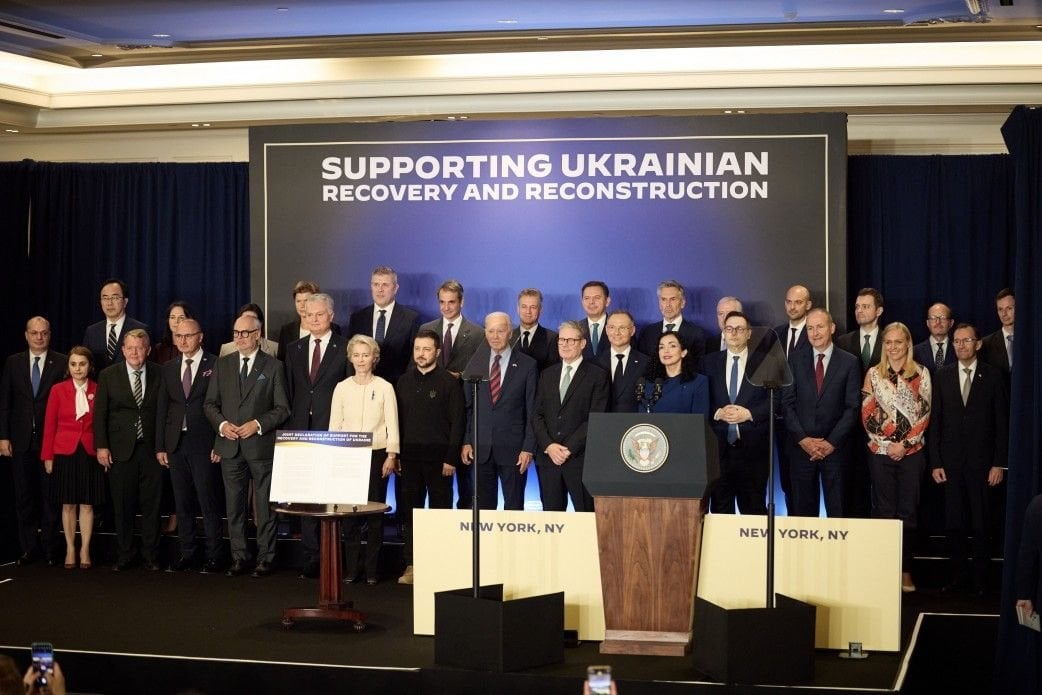 Over 30 nations and the EU adopt declaration in support of Ukraine's recovery