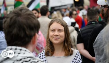 Greta Thunberg arrested at Gaza protest in Denmark – DW – 09/04/2024