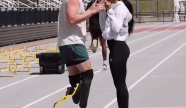 A husband and wife both win gold in the Olympics and Paralympics, thing you love to see