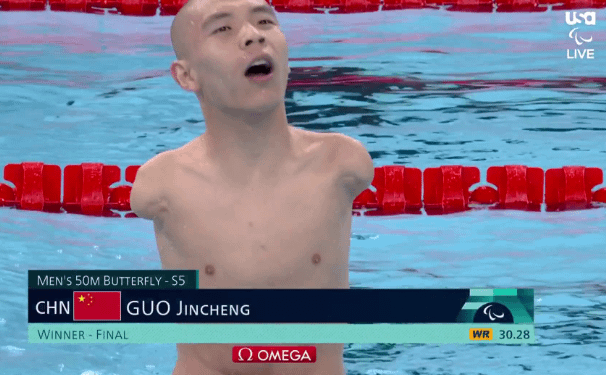 China keeps breaking records in performance. The swimmer Guo is on another level, he seems like a high-speed boat, and we are being left in the dust. Truly admirable.