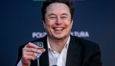 Elon Musk's social media propaganda campaign is dangerous