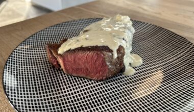 Cote de bœuf sauce roquefort