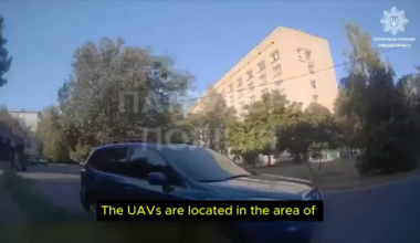 Bodycam footage from a Ukrainian police officer from when a Russian Shahed kamikaze drone hit a hospital in Sumy yesterday (with English subtitles)