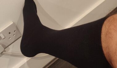 Everyone says get M&S socks. But why the fudge are they so loooong?? I have the correct size but don't understand the length. I presumed they should be mid calf?