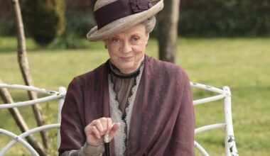 We lost a propa British bird today lads (RIP Maggie Smith)