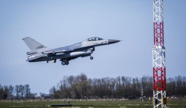 Dutch Media: F-16's says goodbye to the Netherlands and hello to Ukraine