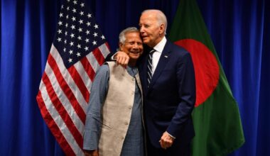 Joe Biden, Bill Clinton meet Muhammad Yunus, rally behind Bangladesh interim leader