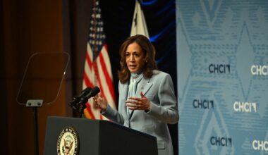 Harris says immigration reform and border security are possible