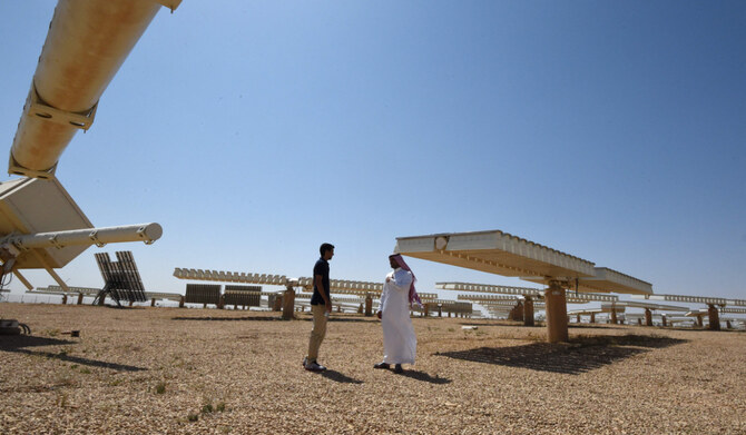 Energy transition challenge no less urgent than geopolitics for Arab world to tackle