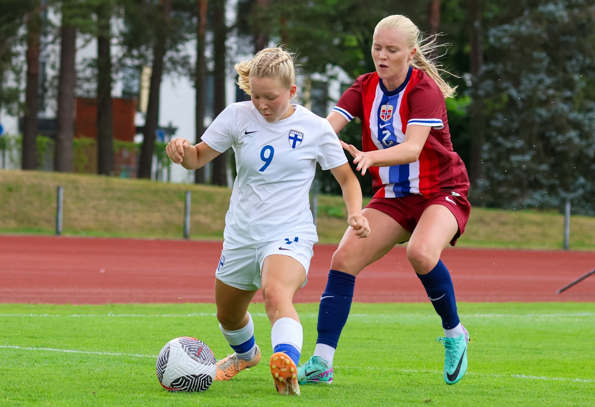 U17-tytöt ja Norja pelaavat tiistaina lohkovoitosta