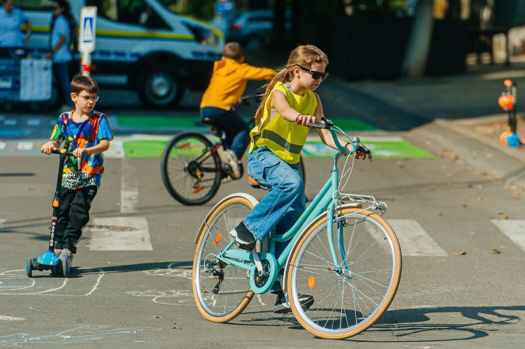 Automobile Club of Moldova Promotes Sustainable Transport and Road Safety During European Mobility Week