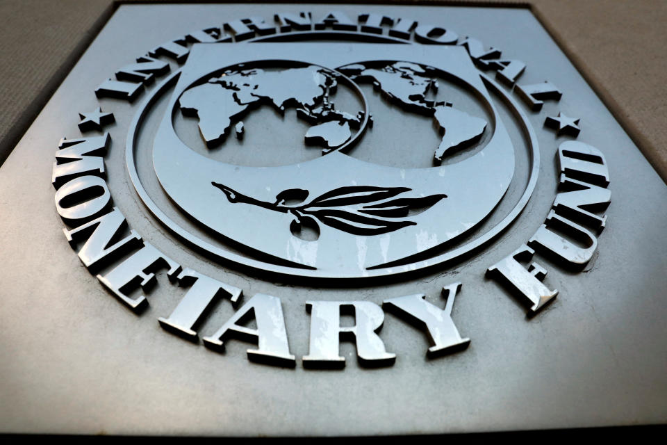 FILE PHOTO: The International Monetary Fund (IMF) logo is seen outside its headquarters in Washington, U.S., September 4, 2018. REUTERS/Yuri Gripas/File Photo