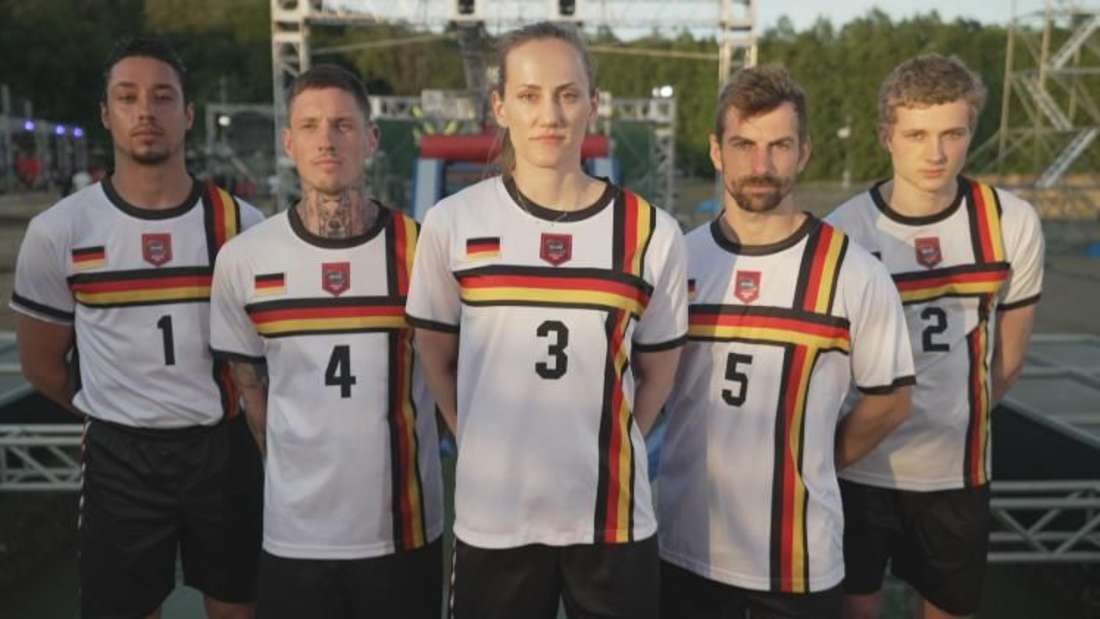 Beim Sasuke Worldcup 2024 traten für Deutschland René Casselly (von links), Marvin Mitterhuber, Viktoria Krämer, Benni Grams und Philipp Göthert an.